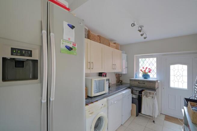 3 bed Semi-Detached for sale Image 11