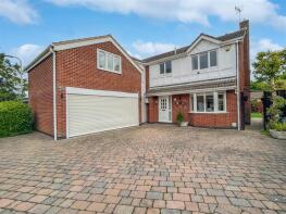 10, Teasel Close, Leicester LE19 3DZ