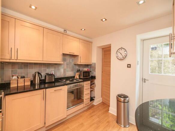 33b Albany street-10