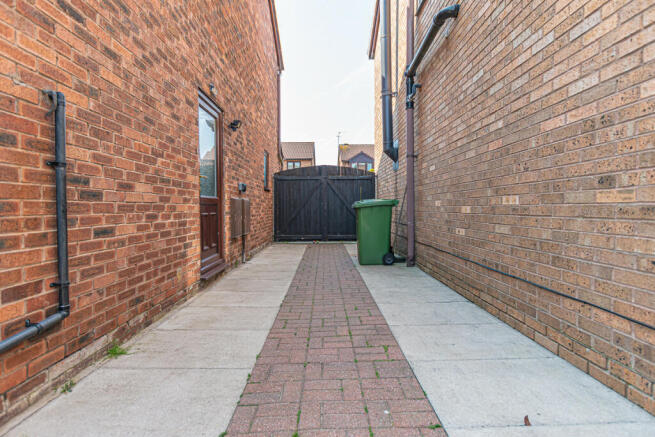 Photo 30