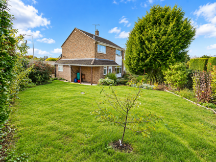 Brendon Gardens, Nailsea, an ideal central location