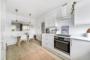 29e, The Grove, Westerham TN16 3TA