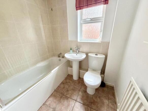 2 bed Apartment for sale Image 10