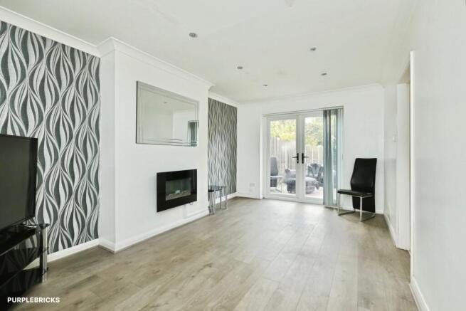 2 bed Sheltered Housing for sale Image 4