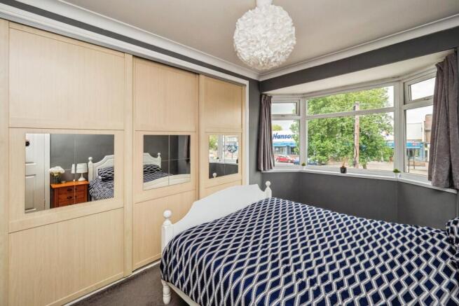 3 bed Terraced for sale Image 7