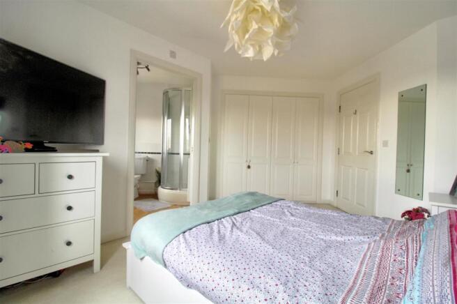 Bedroom 1.1.jpg