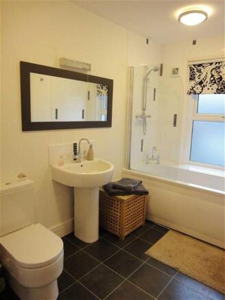 BATHROOM: