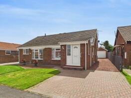 31, Heather Drive, Whitby YO22 4DZ