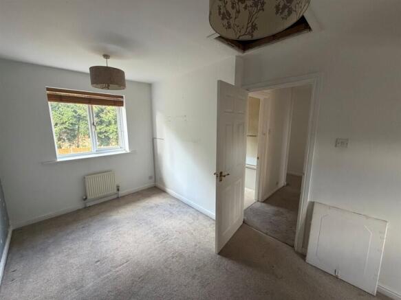 Lilacvale Way, COVENTRY photo 5