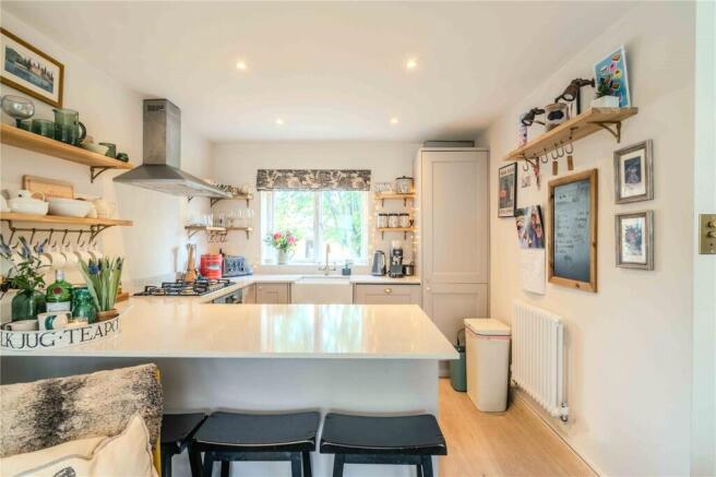 Wolds End Close, Chipping Campden, Gloucestershire, GL55 photo 4