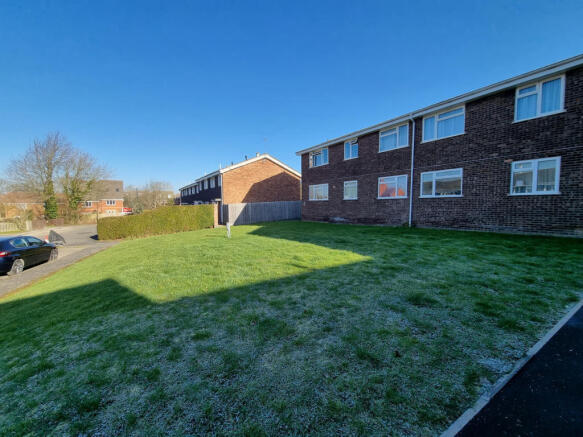 Communal Green Spaces & Drying Area