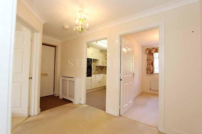 The Holloway, Compton, Wolverhampton, WV6 photo 4