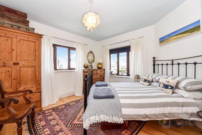 11 - Bedroom 3.jpg