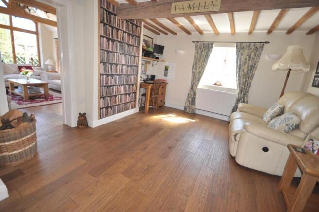 SITTING ROOM