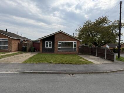 2 Coldham Close, Ormesby, Great Yarmouth, Norfolk NR29 3SG