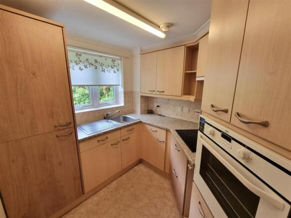 Kitchen.jpg