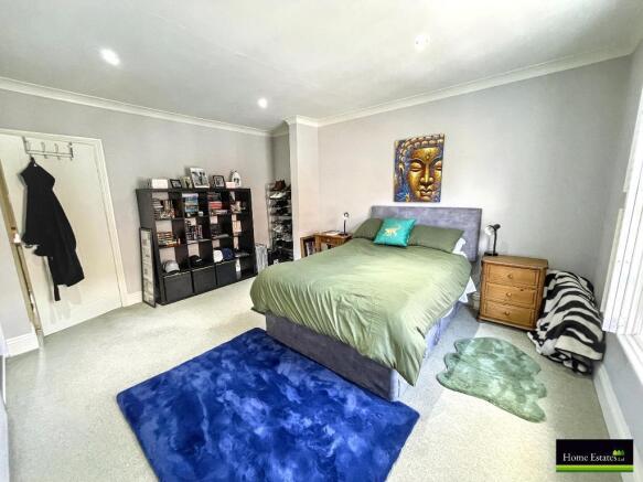 2 bed Terraced for sale Image 12