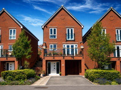 Sir Bernard Paget Avenue, Ashford