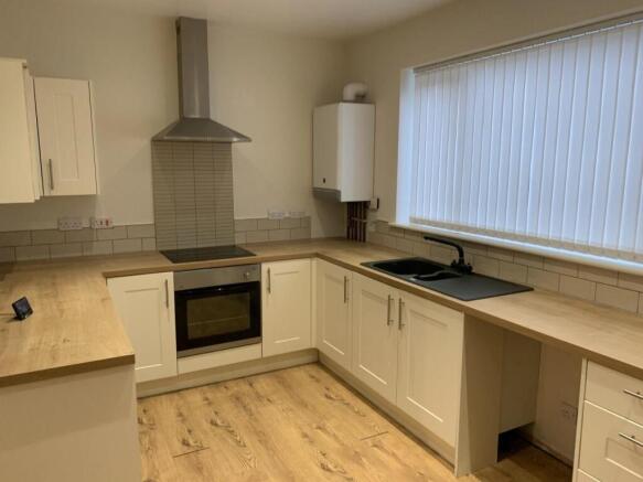 2 bed Terraced for sale Image 4