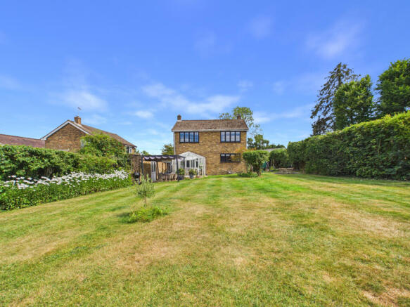 Rockfield, Bottle Square Lane, Radnage, High Wycombe, Buckinghamshire photo 4