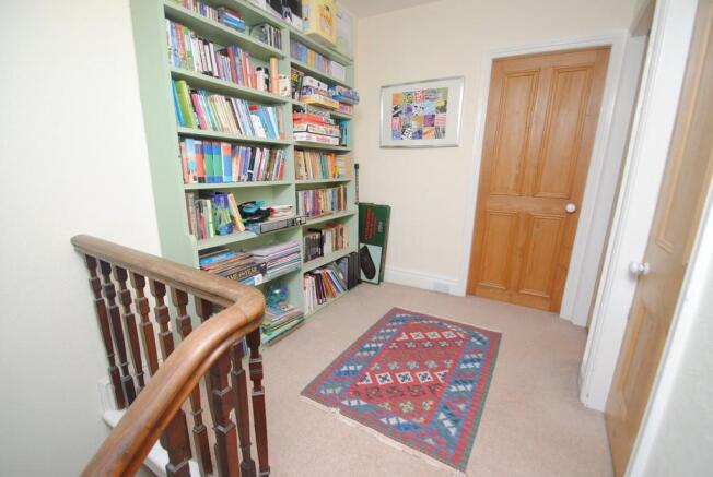 Photo 12