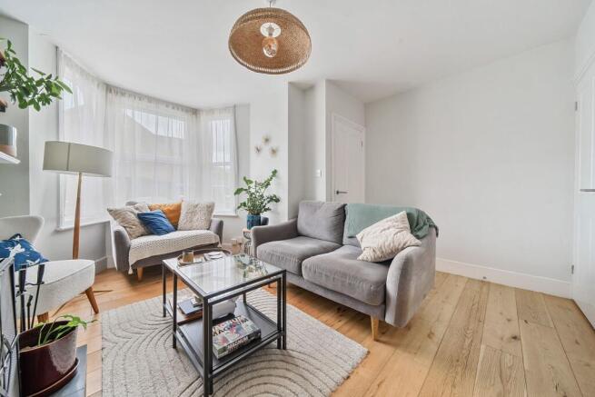 Living Room (2)