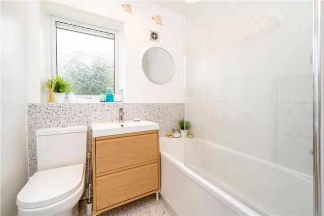 2 bed Apartment for sale Image 7
