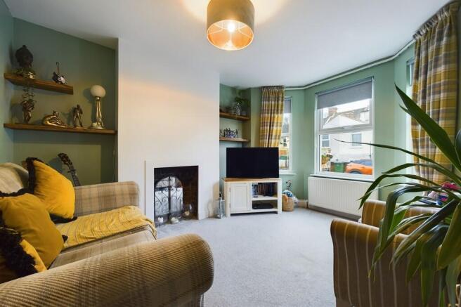 CAM01085G0-PR0500...