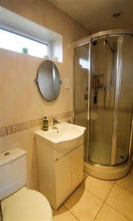 En suite shower room