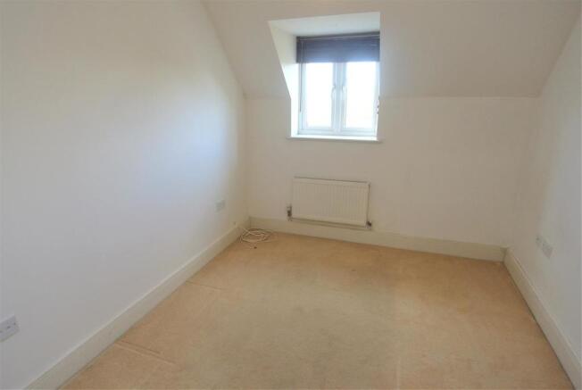 Bedroom 2.JPG
