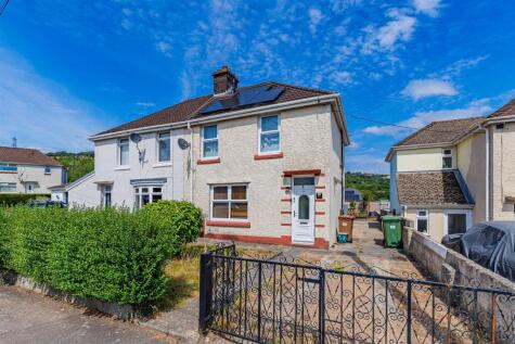 Bryn Y Fran Avenue, Trethomas, Caerphilly