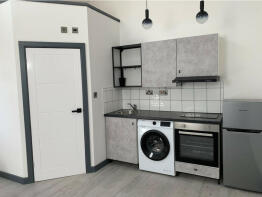 Top Floor Flat, 399a, Shirley Road, Southampton SO15 3JD