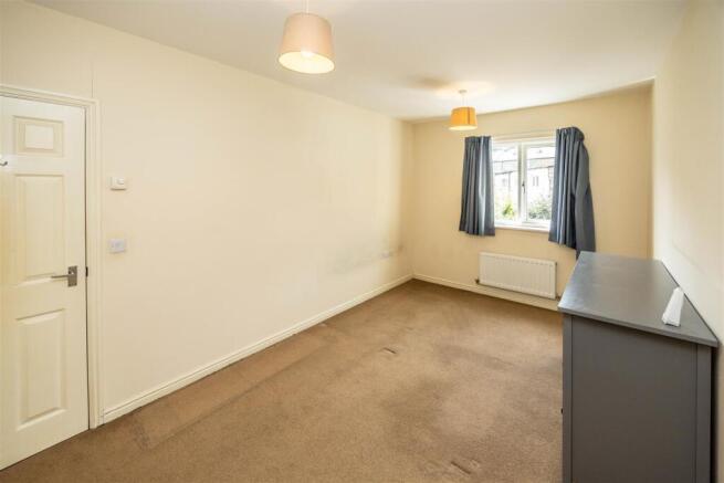 2 bed Terraced for sale Image 10