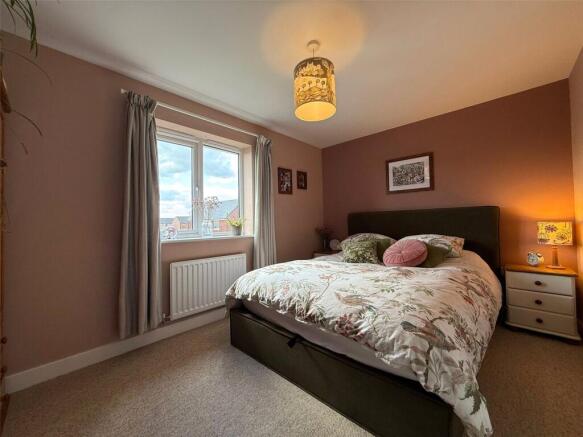 2 bed Semi-Detached for sale Image 9