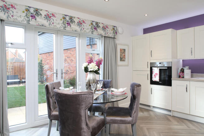 Yarkhill_kitchen_1