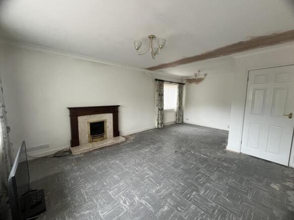 Hawarden Road, Caergwrle photo 4