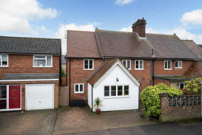 8, Goldfield Road, Tring HP23 4BA