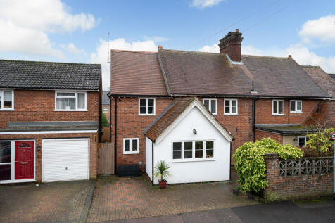 Goldfield Road, Tring