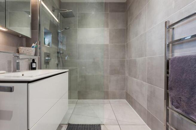 WET ROOM