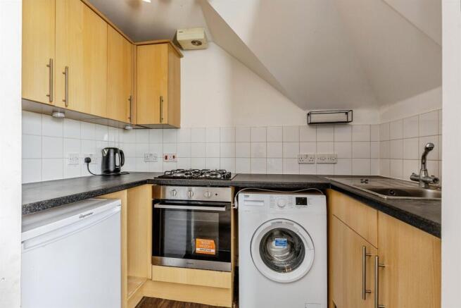 Water Lane, Brislington, Bristol photo 4