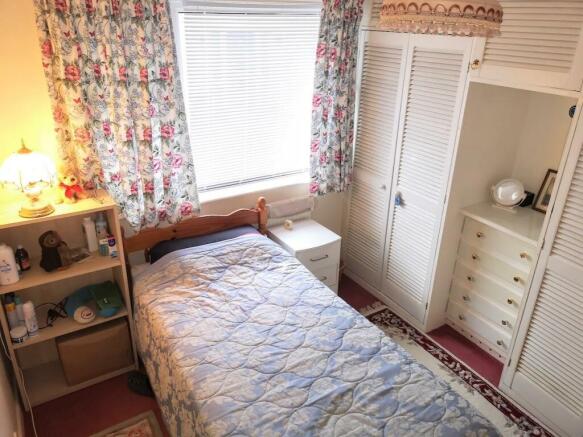 Bedroom2..jpg