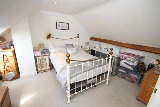bed1.JPG