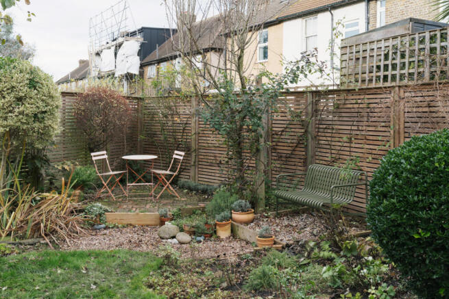 195482 - THORPE-CRESCENT-53-edit.jpg