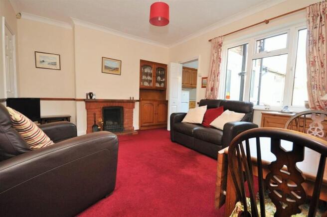 SITTING ROOM
