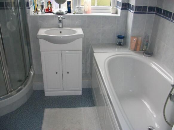 Family bathroom