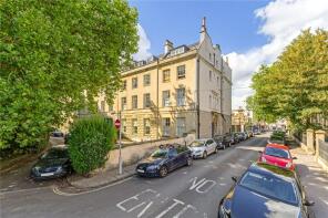 Flat 3, 1 Elton House, Rodney Place, Clifton, Bristol BS8 4HZ