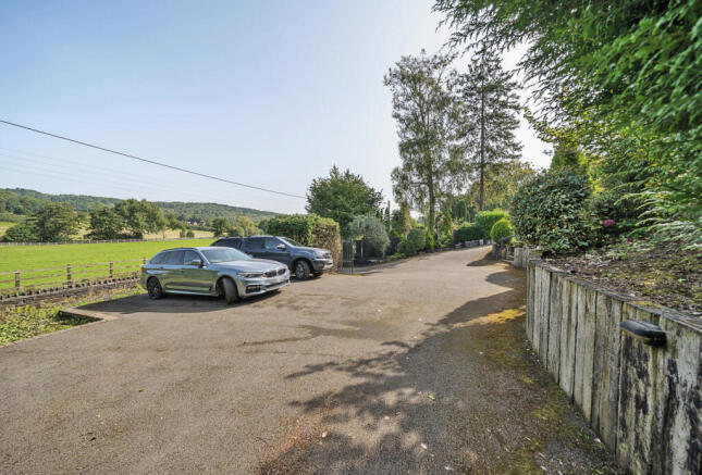 Driveway Parking