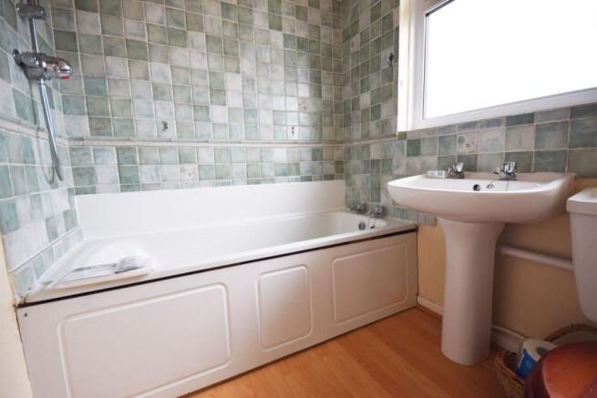 bathroomweb