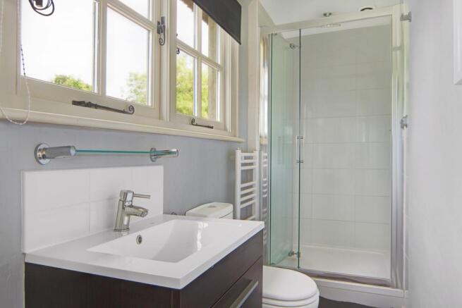 En suite shower room