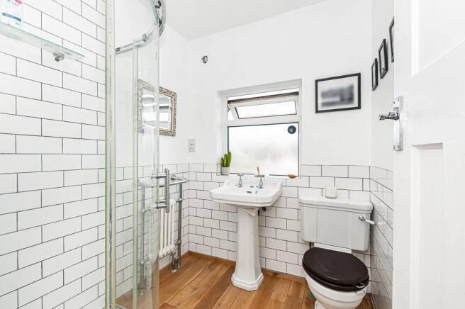 3 bed Terraced for sale Image 12